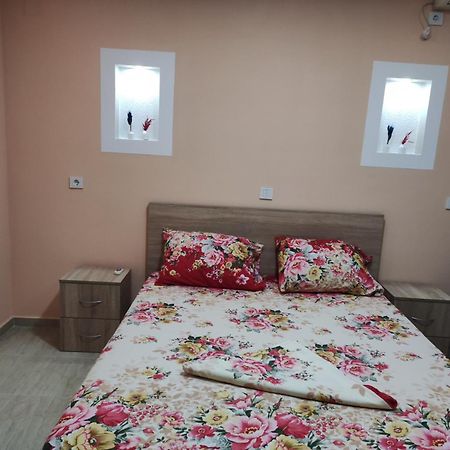 Grandino Holiday Rooms&Apartments Ulcinj Exterior foto